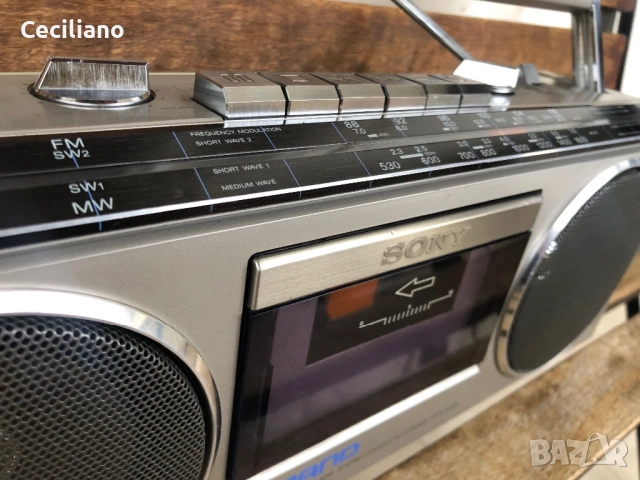Радиокасетофон Sony Boombox  CFS-330S - Japan, снимка 5 - Радиокасетофони, транзистори - 54373612
