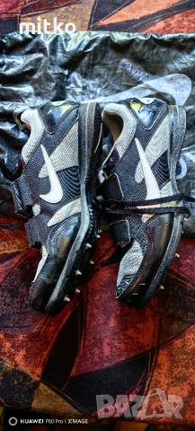 Лекоатлетически шпайкове "NIKE"-Перфектно състояние, снимка 2 - Други спортове - 55274757