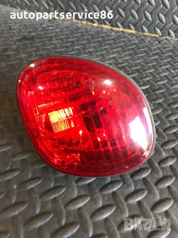 Вътрешна дясна стоп светлина за Lexus GS300 (2002) 30-245 OEM