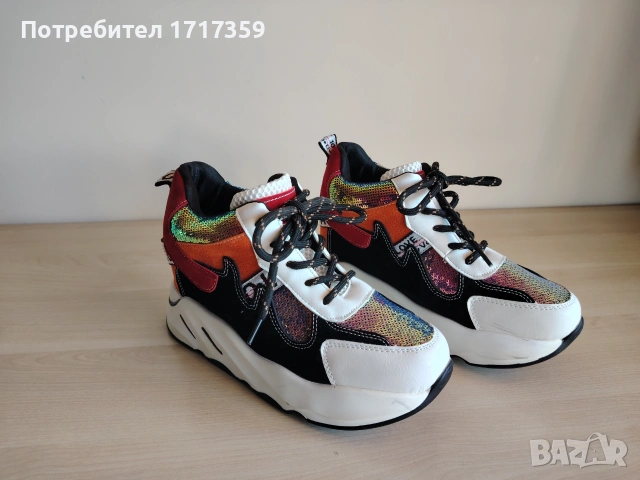 Дамски  спортни обувки , снимка 3 - Маратонки - 55255716