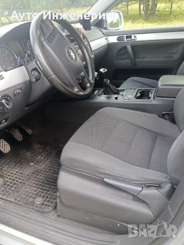 Volkswagen Touareg 2.5/174 TDI Фолксваген Туарег ТОП Състояние , снимка 8 - Автомобили и джипове - 54890458
