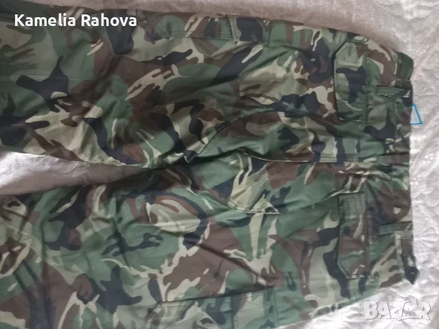 Камуфлажни панталони XL, снимка 2 - Екипировка - 55564499