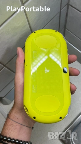 Modded Ps Vita 2000 White/Lime 128GB/256GB with games, снимка 8 - PlayStation конзоли - 54587961