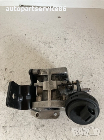 EGR клапан за Volkswagen Touareg 2.5 Tdi (2005) 070131063, снимка 2 - Части - 54165525