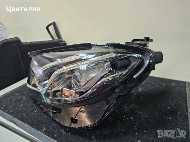 Ляв фар за Мерцедес E класа W213 Led High Performance в добро състояние. , снимка 4 - Части - 54430113