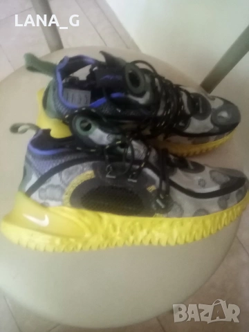Nike дамски маратонки , снимка 2 - Маратонки - 54970383