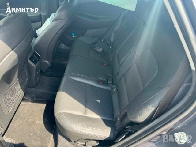 hyundai tucson 2.0 crdi 4x4 на части кожа панорама автомат хюндай туксон  мъртва зона , снимка 11 - Автомобили и джипове - 54662708