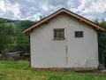 Къща с нов покрив, ток и собствен водоизточник с изворна вода– 45 км от София, с. Гинци, снимка 8