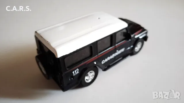 IVECO MASSiF 4X4 CARABiNiERI MONDO-MOTORS 1:43, снимка 4 - Колекции - 55541175