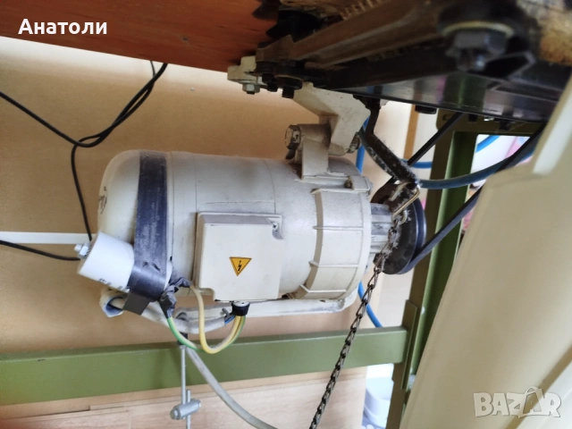 Продавам оверлог и крачна шевна машина , снимка 3 - Шевни машини - 54181949
