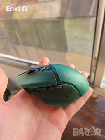 Razer Basilisk V3 Pro Phantom Green Edition Shell Swap, снимка 3 - Клавиатури и мишки - 55003434