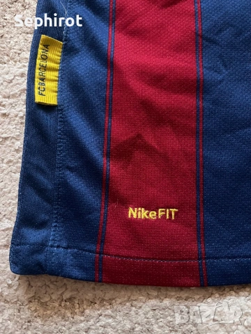Оригинална тениска FC Barcelona 2009/2010 (The 6-Trophy Season), снимка 3 - Тениски - 54112658