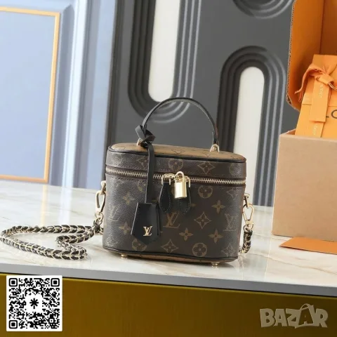 Louis Vuitton Vanity PM Monogram 