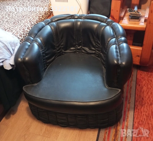 Продавам, снимка 3 - Столове - 54429606