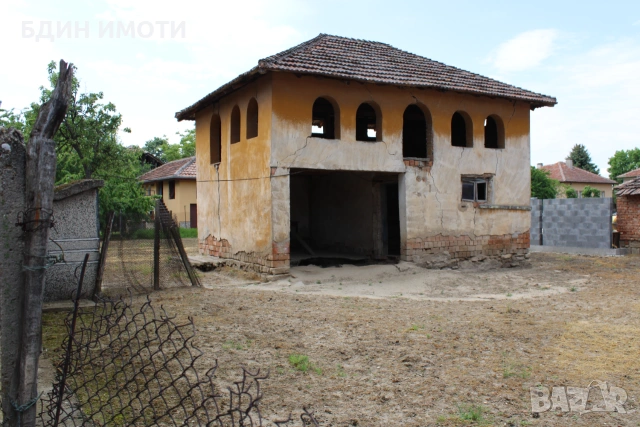 Продавам къща с двор с. Антимово, общ. Видин, снимка 10 - Къщи - 55175721