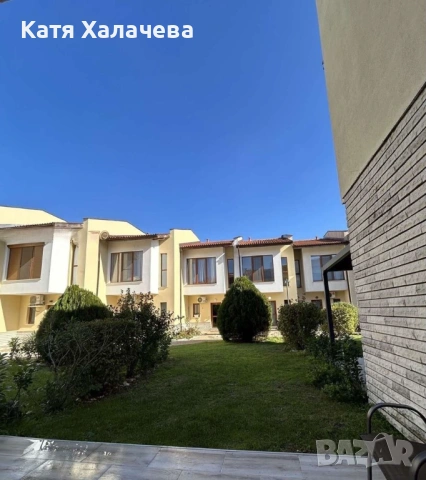 Предлагаме за продажба двуетажна къща от 85 кв.м., в затворен комплекс Лайт хаус Голф & СПА Резорт, , снимка 9 - Къщи - 54379361