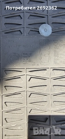 Оригинални гумени стелки BMW X3, снимка 4 - Аксесоари и консумативи - 54235261