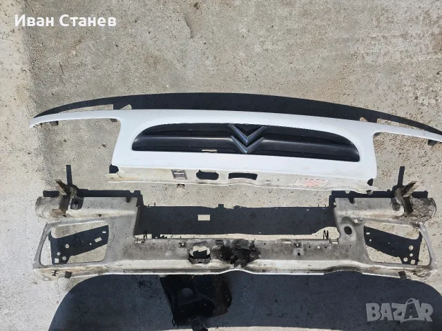 предна броня за Citroen Saxo 02.1996 – 04.2004 , снимка 2 - Части - 55417991