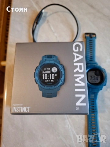 Смарт часовник Garmin instinct