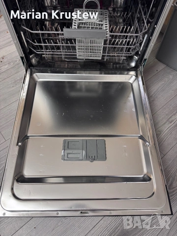 Съдомиялна Whirlpool, снимка 5 - Съдомиялни - 54678685