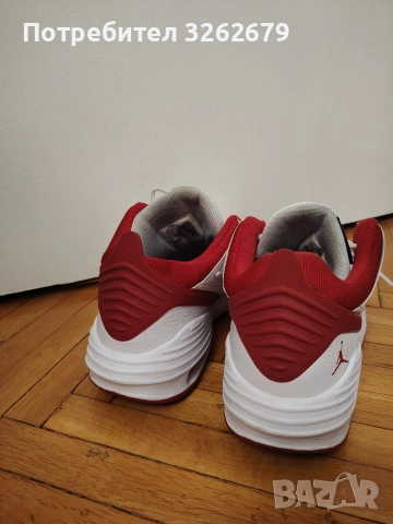 Nike jordan max aura 5 оригинални размер 44.5, снимка 5 - Маратонки - 54709298