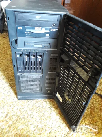Работната станция Acer Altos G530, снимка 3 - Работни компютри - 55475519