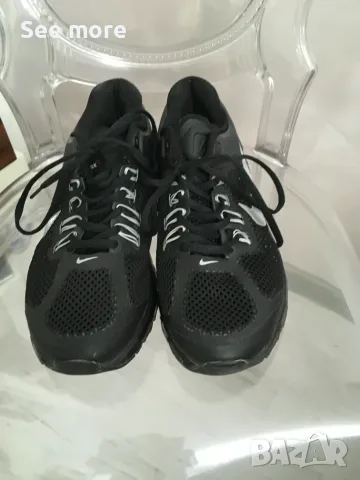 Nike Air Max 2013 "Triple Black" Unisex маратонки 41, снимка 2 - Маратонки - 55684113