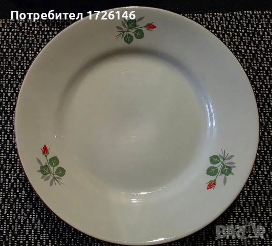 Порцеланови чинии на Изида 19 см 4 броя