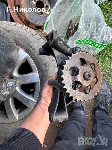 маслена помпа от голф 4 1.8т. 150к. , снимка 3 - Части - 55661403