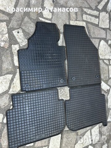 Гумени стелки PETEX за Vw Туран 2010-2015г, снимка 2 - Части - 55632991