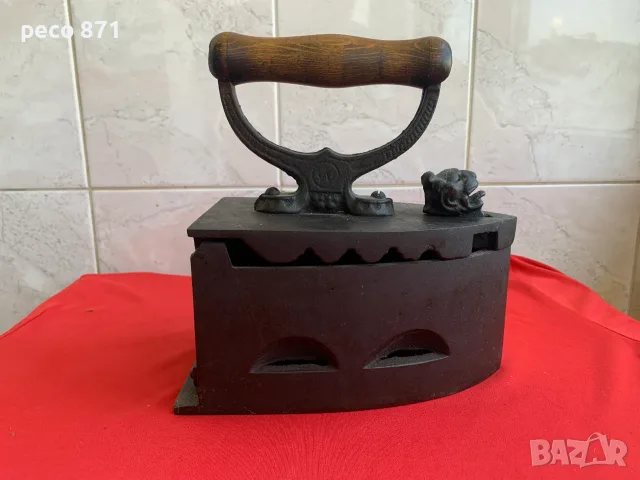 "Вулканъ" Варна Стара ютия на жар Лъвска глава, снимка 3 - Антикварни и старинни предмети - 55658355