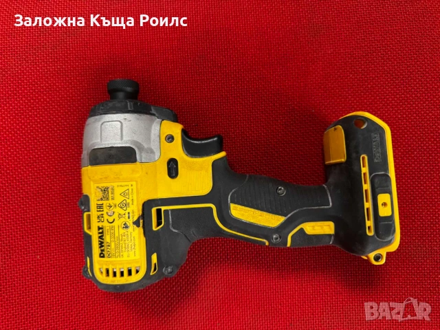 Акумулаторен безчетков импакт драйвер DeWALT DCF787 18V XR
