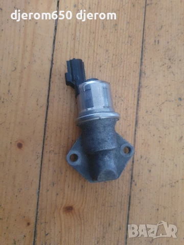 Стъпково моторче за Мазда Трибют , снимка 2 - Части - 54165382