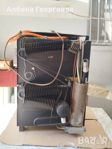 Хладилник за каравана - ELECTROLUC  RM - 185 GT /12 V/ 220 V - GAZ, снимка 4 - Хладилници - 55049378