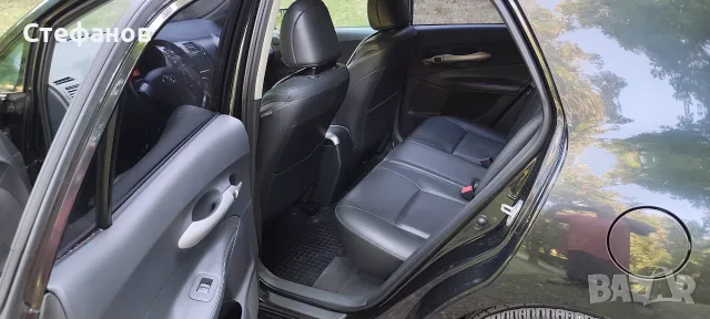 Toyota Auris Keyless , снимка 8 - Автомобили и джипове - 55483552