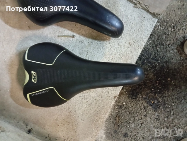 продавам седалки за велосипед , снимка 2 - Части за велосипеди - 54644294