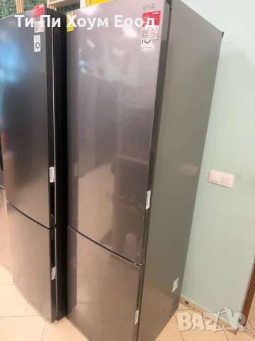 Хладилник c долна камера LG DoorCooling  технология, 384L капацитет