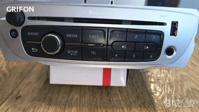 Оригинално Работещо Радио+ Cd за Рено Меган,Сценик и др