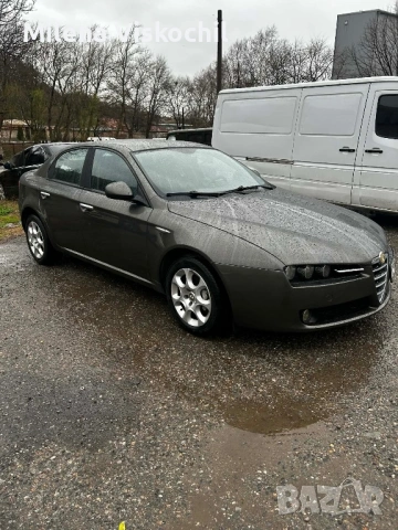 Alfa Romeo 159 JTDm, снимка 3 - Автомобили и джипове - 54128525