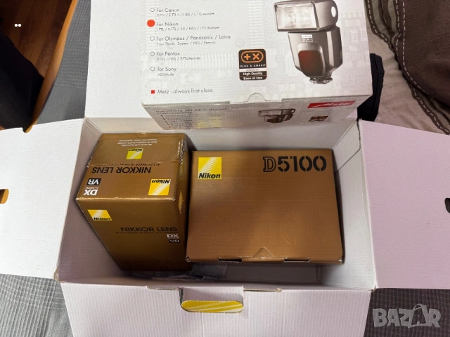 Nikon D5100 комплект + обектив 18-105mm + светкавица Metz