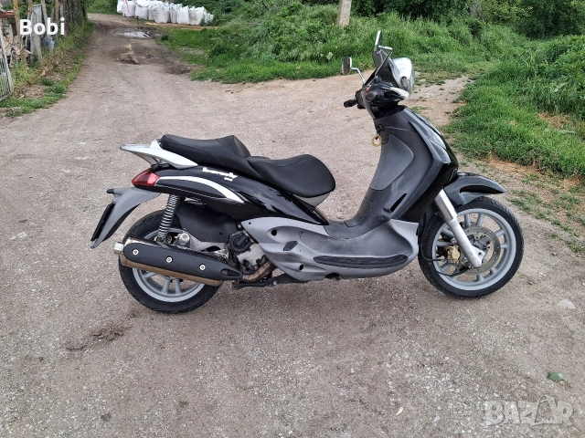 Скутер Piaggio Beverly 500, снимка 8 - Мотоциклети и мототехника - 54530919