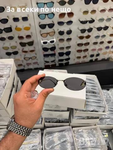 Fendi Слънчеви Очила С UV400 Защита - 2 Цвята Код SK1971, снимка 2 - Слънчеви и диоптрични очила - 55627198