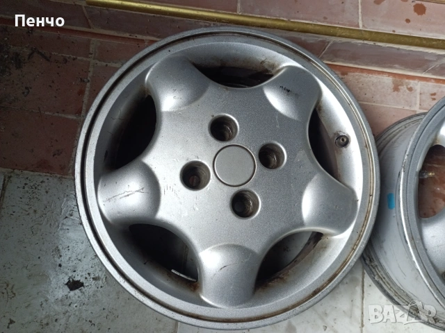 Лети джанти за Renault scenic 14 цола 4 болта , снимка 6 - Гуми и джанти - 55234312