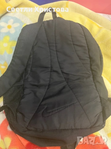 Продавам черна раница Nike , снимка 2 - Раници - 54718662