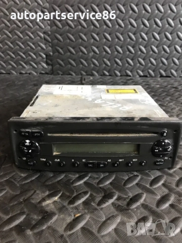Радио CD плейър за Fiat Doblo (2002-2011) 7643318316 735388373