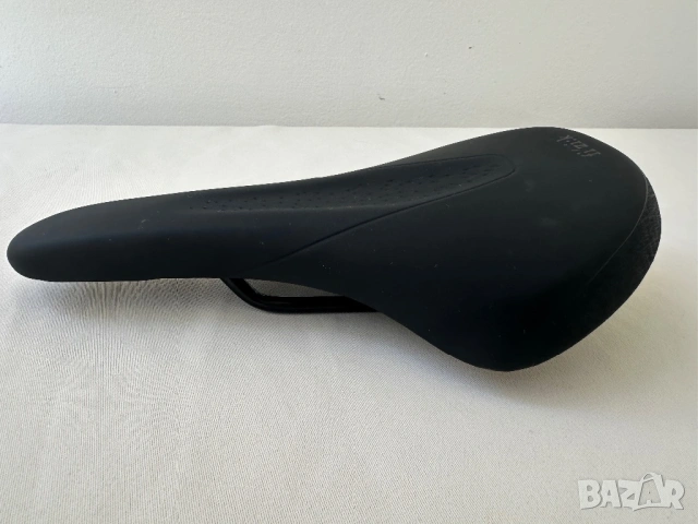 Fizik Terra Alpaca X5 -велосипедно седло, снимка 5 - Части за велосипеди - 54917804