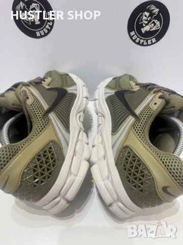 Маратонки NIKE ZOOM VOMERO 5. Номер 43, снимка 5 - Маратонки - 55381671