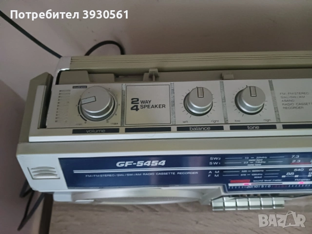 Радиокасетофон sharp GF 5454 Z, снимка 4 - Радиокасетофони, транзистори - 54930224