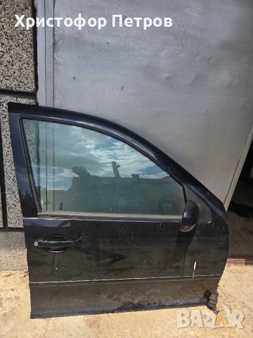 врати vw bora седан, снимка 2 - Части - 55093936
