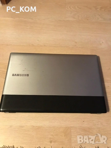 продавам лап топ samsung